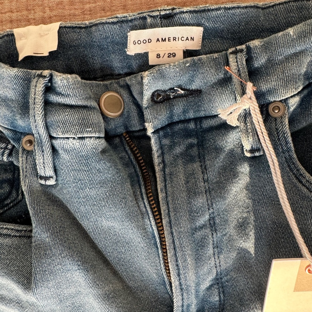 Good American Good Legs Straight